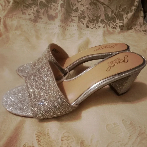 Jewels Badgley Mischka Harlyn Block Heeled Mules with Crystal Vamp - Picture 5 of 8